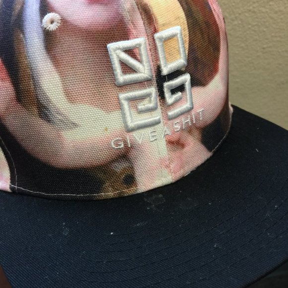 PRE LOVED- Hollywood Made Renaissance Cap in Black - MISC046 - Picture 3 of 3